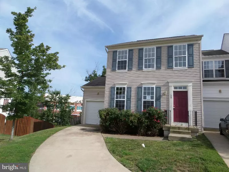 124 EXECUTIVE CIR, Stafford, VA 22554