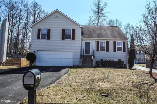 433 OAKRIDGE DR, Stafford, VA 22556