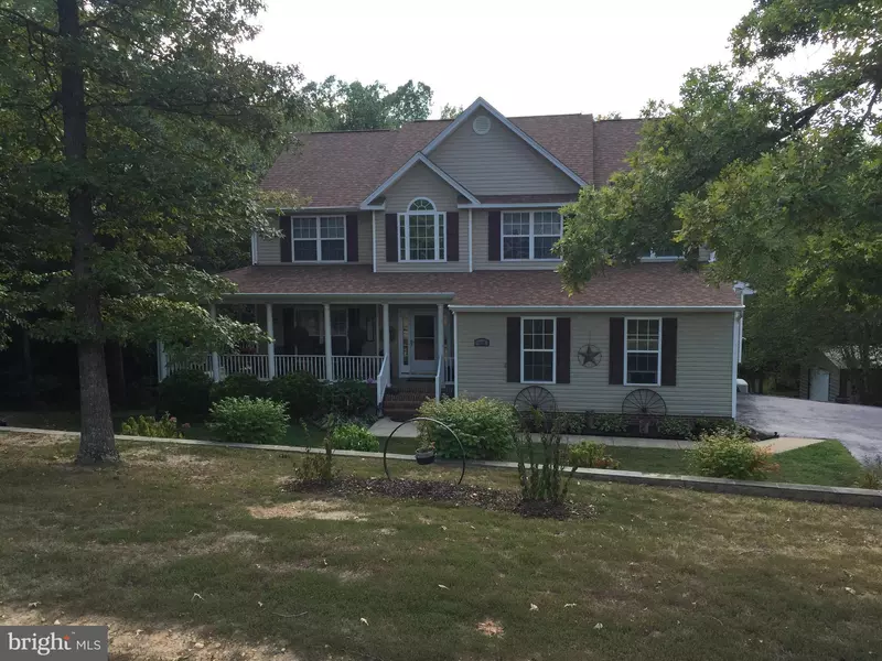 830 WALNUT DR, Fredericksburg, VA 22405