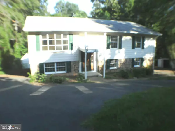 683 HOLLY CORNER RD, Fredericksburg, VA 22406