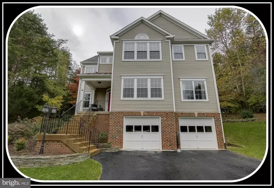 4 IRVING CT, Stafford, VA 22556