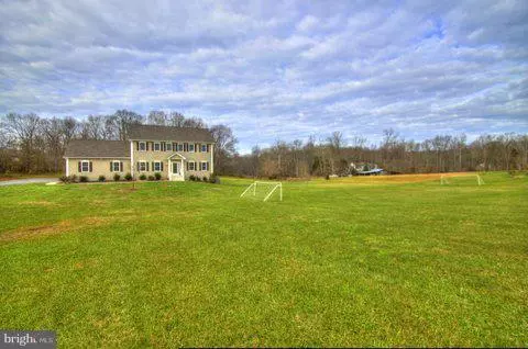 1385 HARTWOOD RD, Fredericksburg, VA 22406