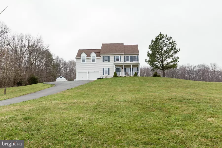 10 OLD CREEKSIDE RD, Fredericksburg, VA 22405