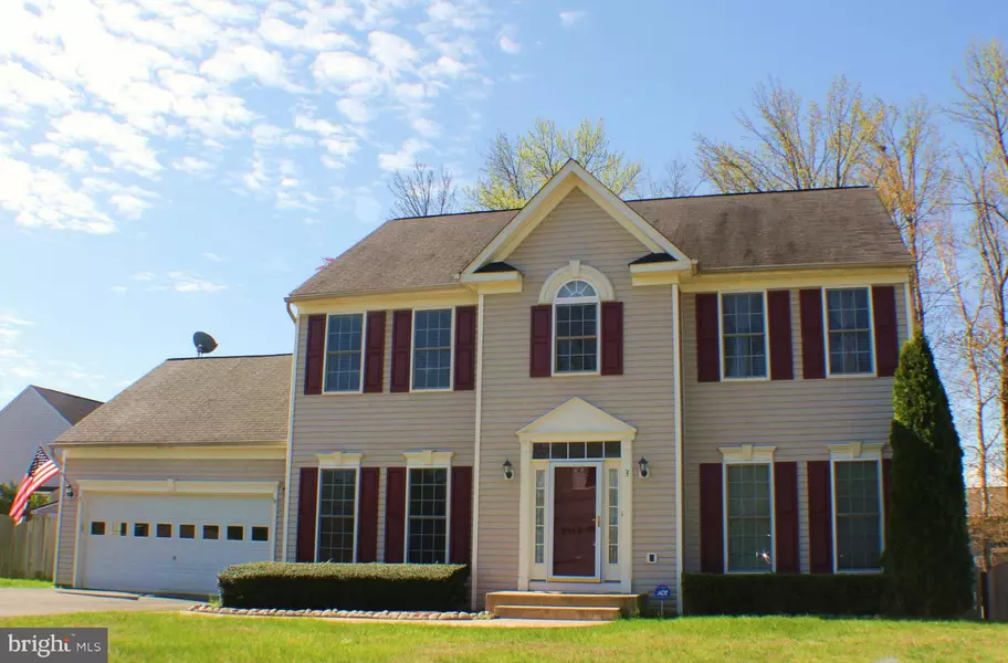 3 RIDGE HOLLOW DR, Fredericksburg, VA 22405