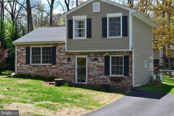 1105 PERRY ST, Fredericksburg, VA 22405