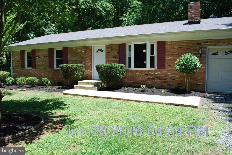 48 GREEN LEAF TER, Stafford, VA 22556