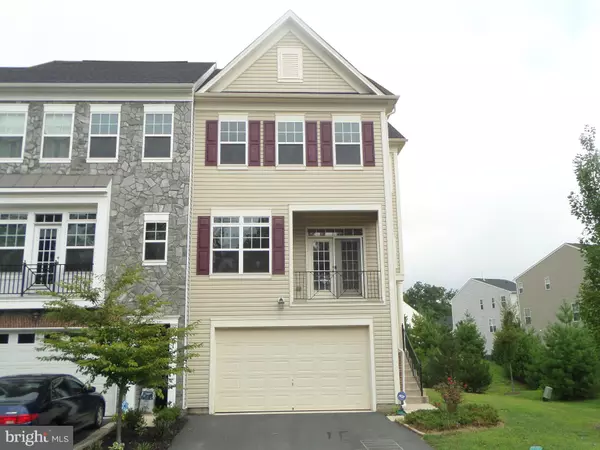 33 NIDAY DR, Stafford, VA 22556