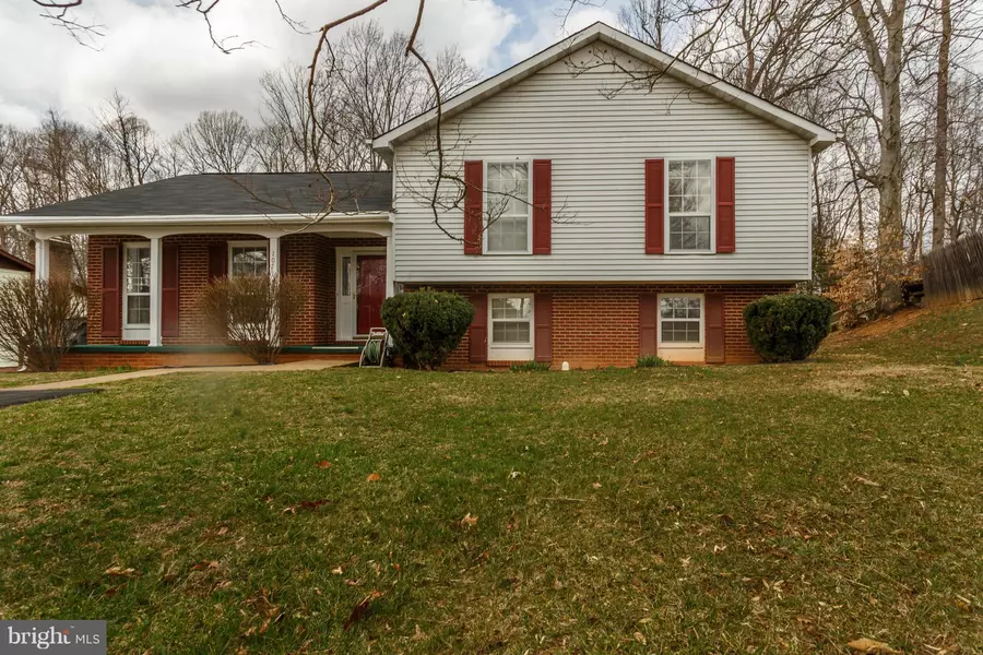 107 CANDLESTICK DR, Stafford, VA 22554