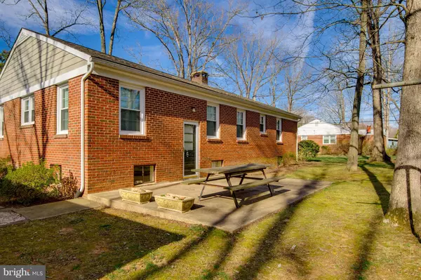 Fredericksburg, VA 22405,1 TAZEWELL ST