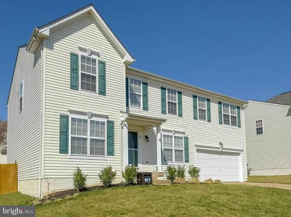 5 SHALE CT, Fredericksburg, VA 22406