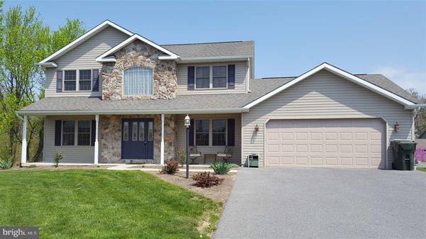 27 INDEPENDENCE DR, Shippensburg, PA 17257