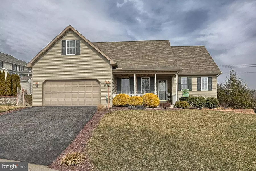 84 PEACH CIR, Palmyra, PA 17078