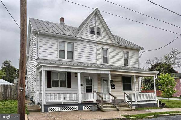 102 E KELLER ST, Mechanicsburg, PA 17055