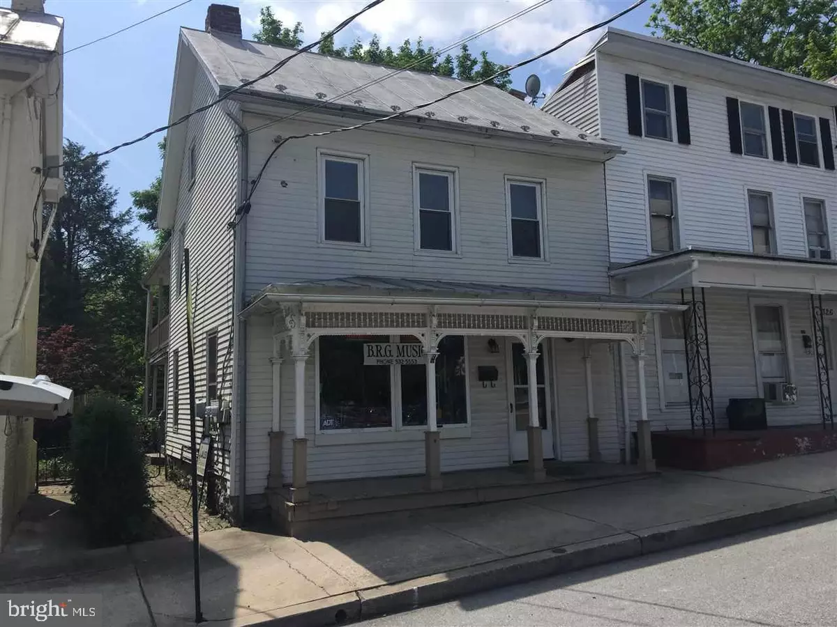 Shippensburg, PA 17257,328 E KING ST