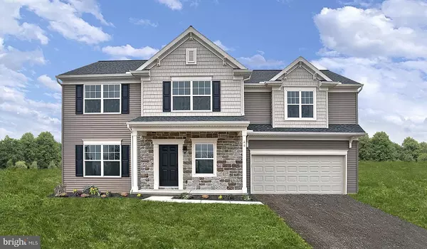 11 GREYSTONE XING #114, Lebanon, PA 17042
