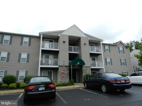 38 WHITE PINE CIR #203, Stafford, VA 22554