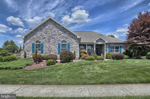 1777 SPRINGWILLOW DR, Mechanicsburg, PA 17055