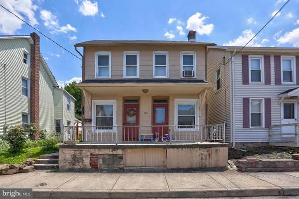 107 LINCOLN AVE, Ephrata, PA 17522