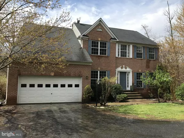 34 ROLLINGSIDE DR, Fredericksburg, VA 22406