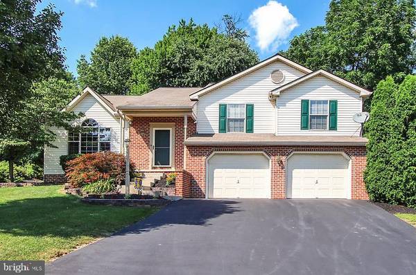 3627 WILDFLOWER LN, Mountville, PA 17554