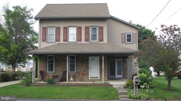 200 S SHERIDAN RD, Newmanstown, PA 17073