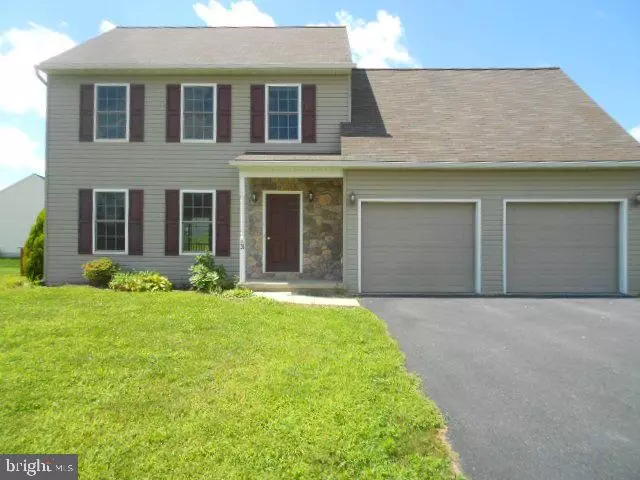 3 CROSSWINDS AVE, Jonestown, PA 17038