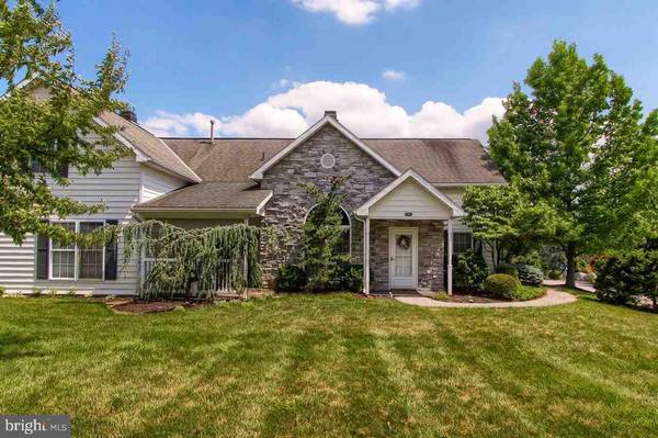 2104 BAYBERRY LN,  York Twp,  PA 17403