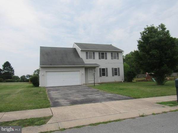 3231 GREY FOX CIR, Dover, PA 17315