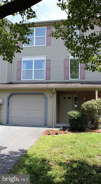 541 SUNDAY DR, Harrisburg, PA 17111