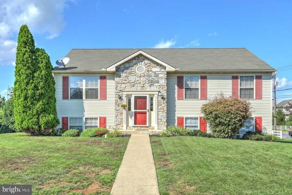 109 ASHLEY DR, Marietta, PA 17547