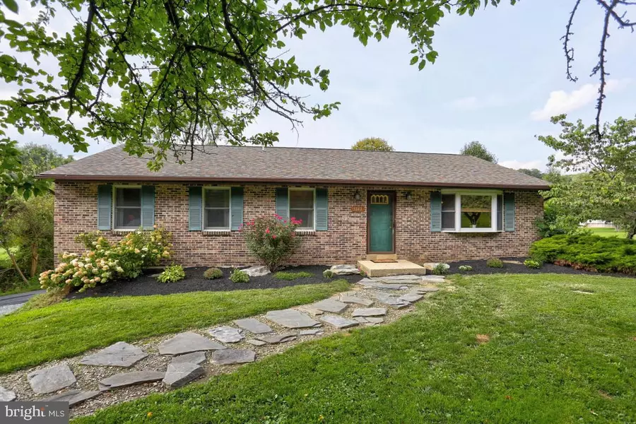 1143 RAWLINSVILLE RD, Willow Street, PA 17584