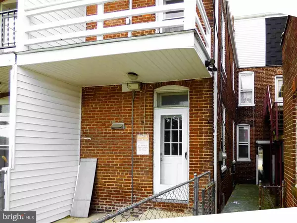 York, PA 17403,827 E PHILADELPHIA ST