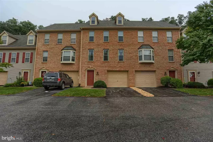 706 SKYVIEW DR, York, PA 17406