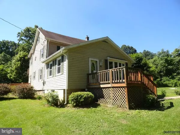 16 SCHOOLHOUSE LN, Fairfield, PA 17320