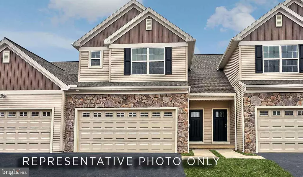 1773 SHADY LN, Mechanicsburg, PA 17055