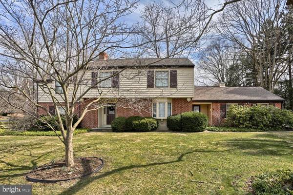 515 WILSON DR, Lancaster Twp, PA 17603