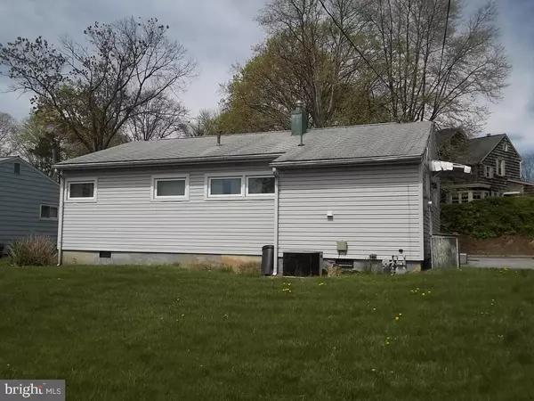 Lebanon, PA 17042,322 E PERSHING AVE