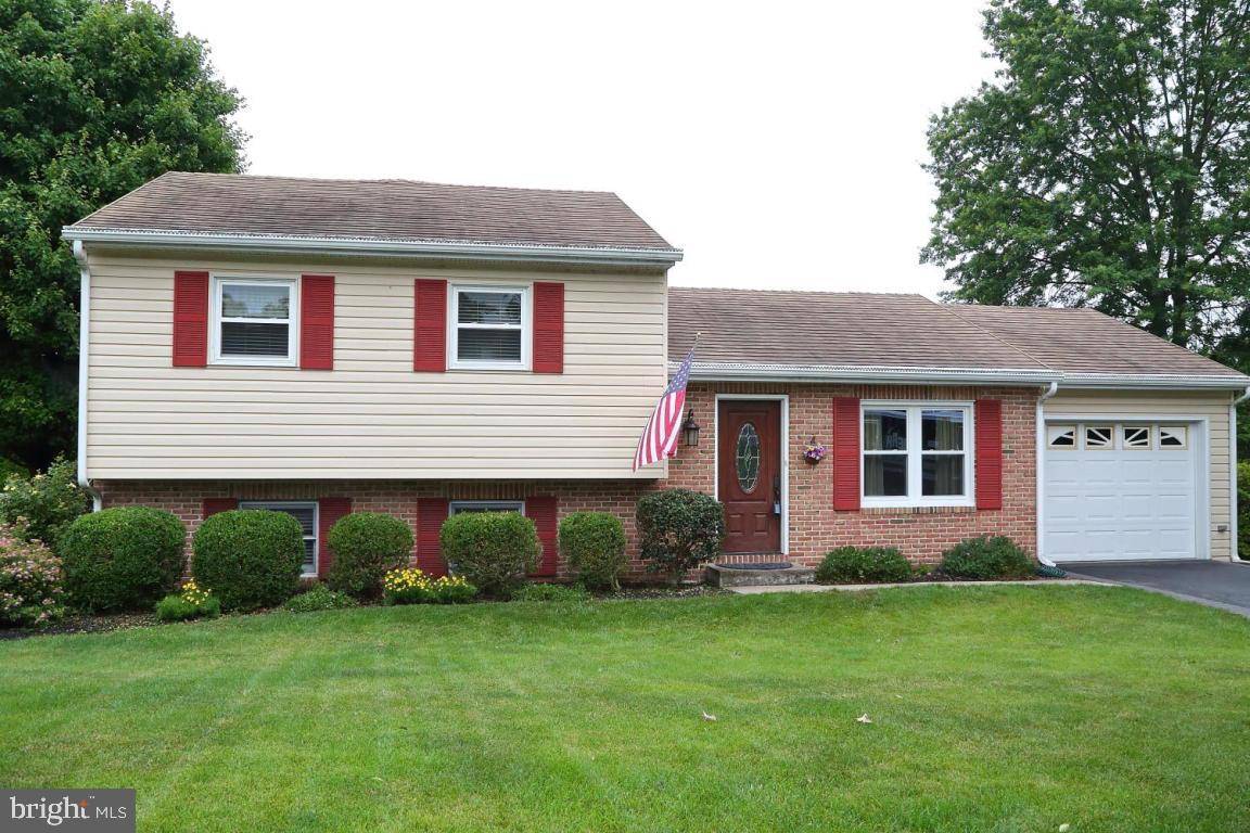 Lancaster, PA 17602,224 LANDIS DR