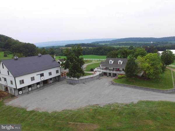 705 IRON BRIDGE RD, Loysville, PA 17047