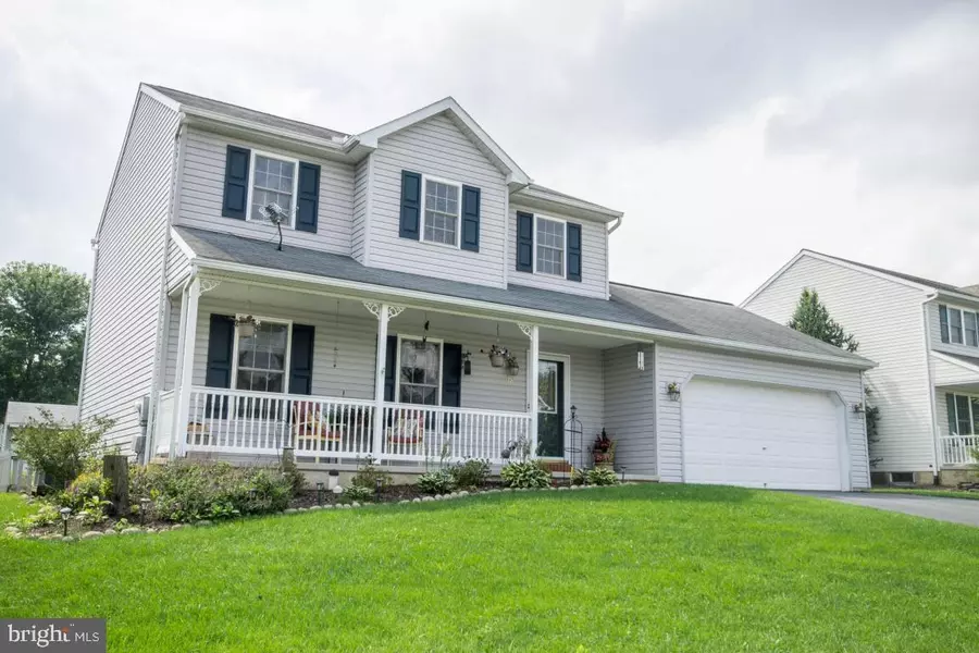 18 LAMBS LN, Jonestown, PA 17038