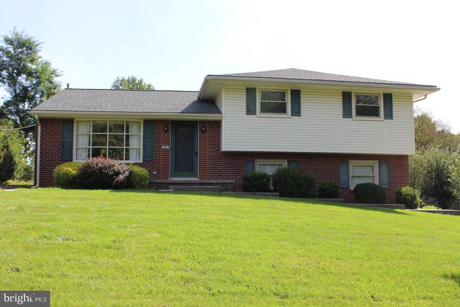 45 RIDGE VIEW DR, Leola, PA 17540