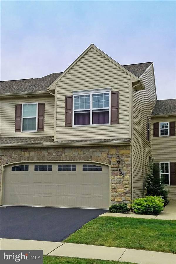 349 WEATHERSTONE DR, New Cumberland, PA 17070