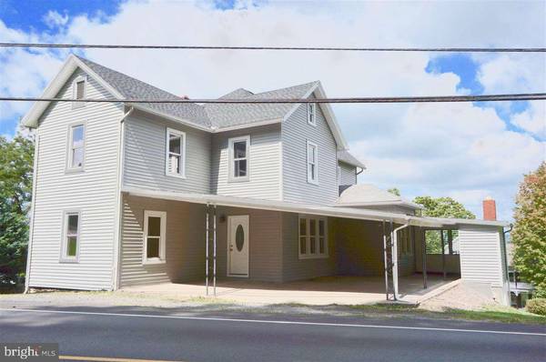 128 S MARKET ST, Elizabethville, PA 17023