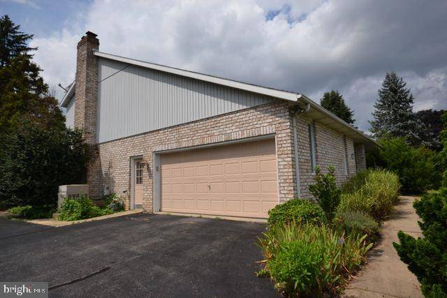 York Twp, PA 17403,2281 JONQUIL RD