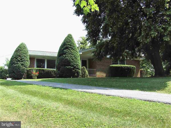 710 HARRISBURG PIKE, Dillsburg, PA 17019