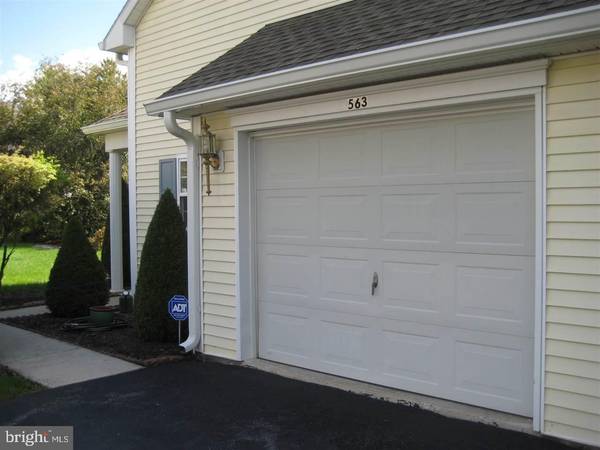 Mechanicsburg, PA 17055,563 BRIGHTON PL