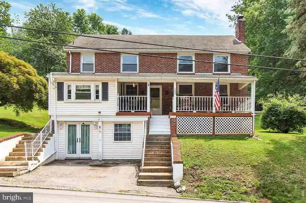 123 CHURCH ST, Glen Rock, PA 17327