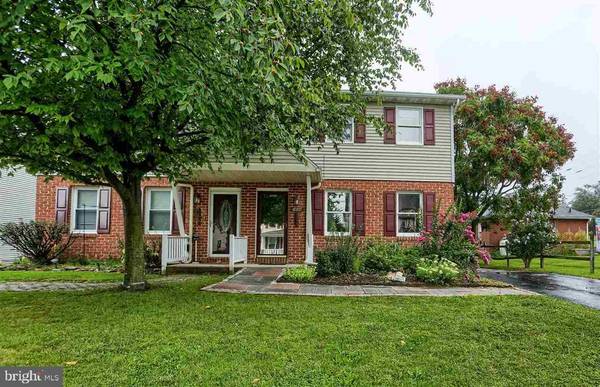 304 WESTMINSTER AVE, Hanover, PA 17331