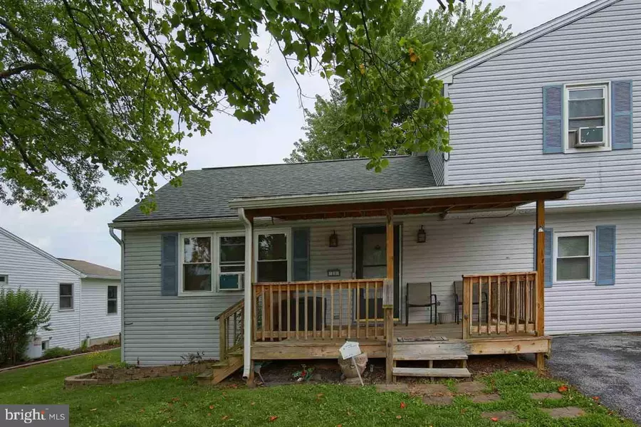 11 FURMAN RD, Dillsburg, PA 17019