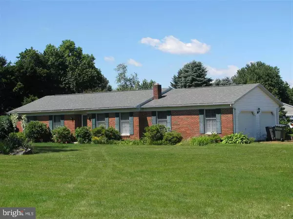 501 ADAMS RD, Carlisle, PA 17015